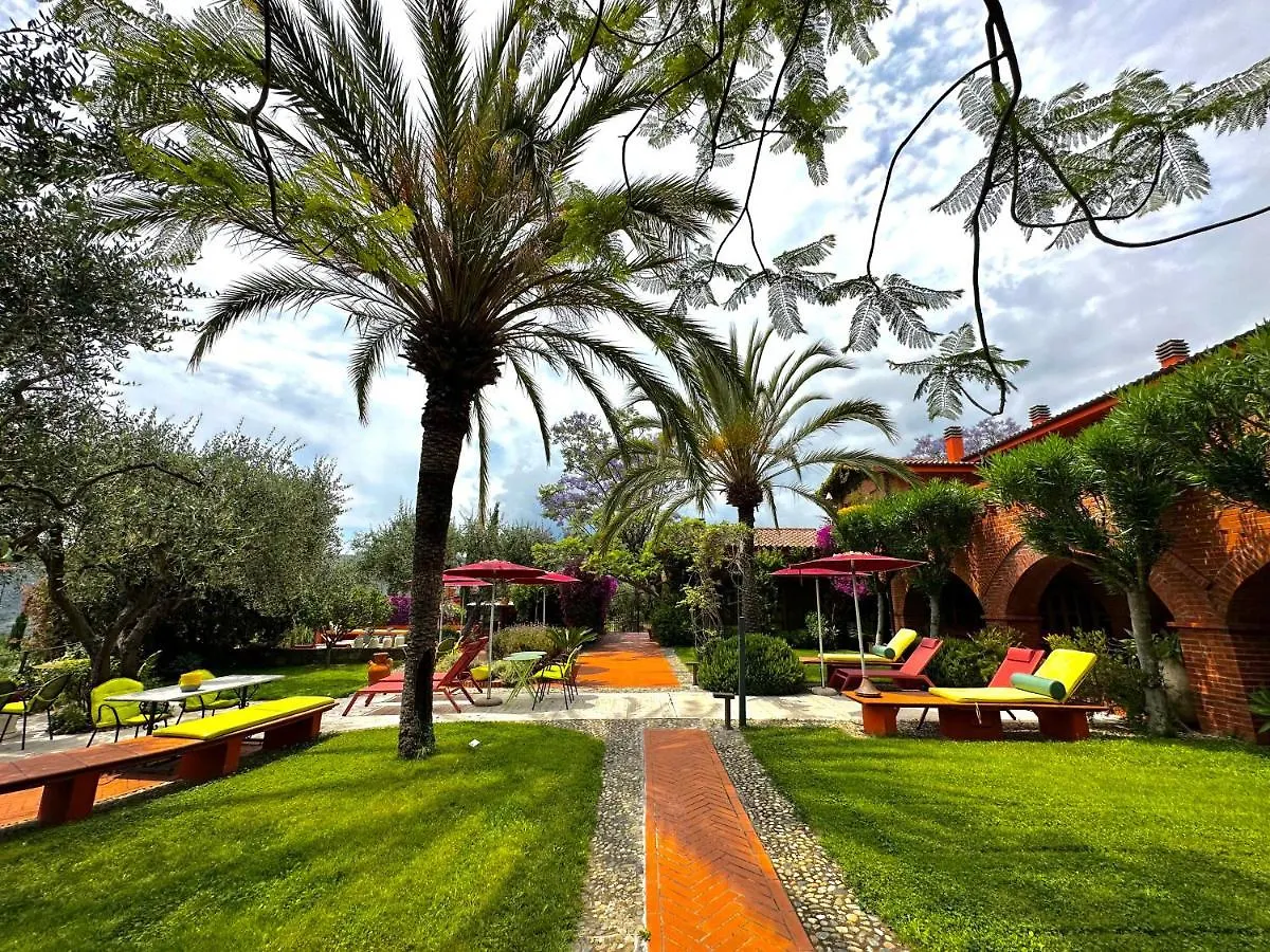 Aparthotel Relais San Damian Imperia 3*,