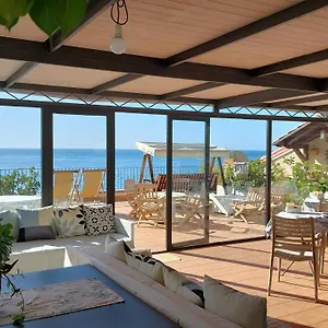 Sottocoperta , Taormina Italia